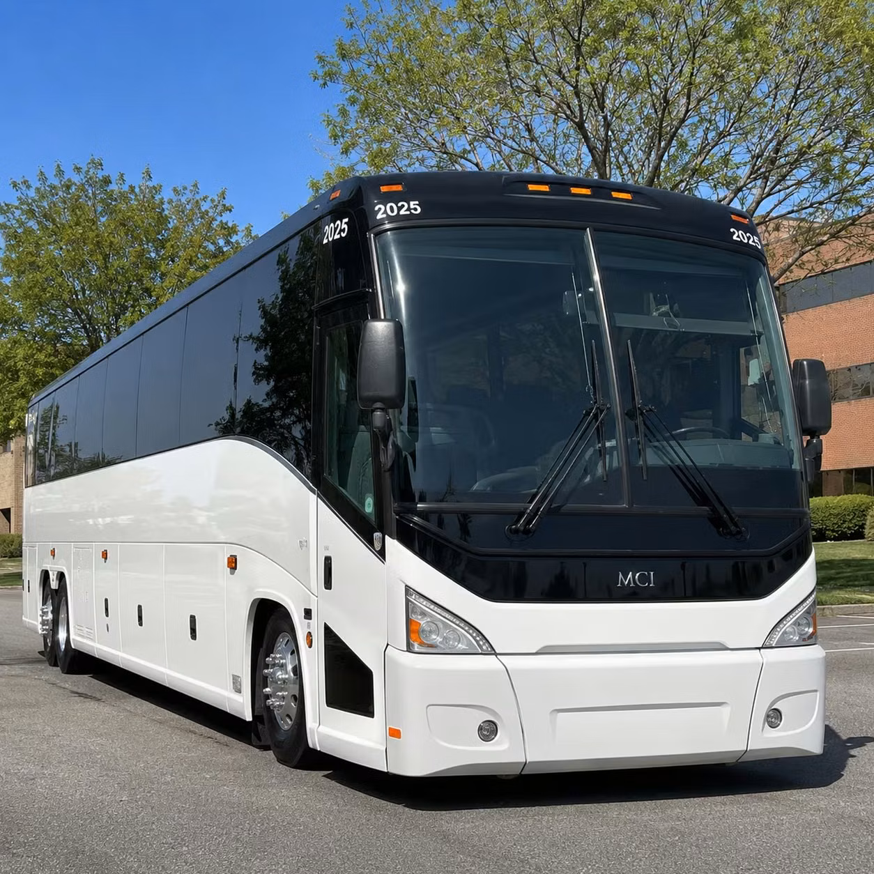 concert buses to moda center portland s biggest venue for live music