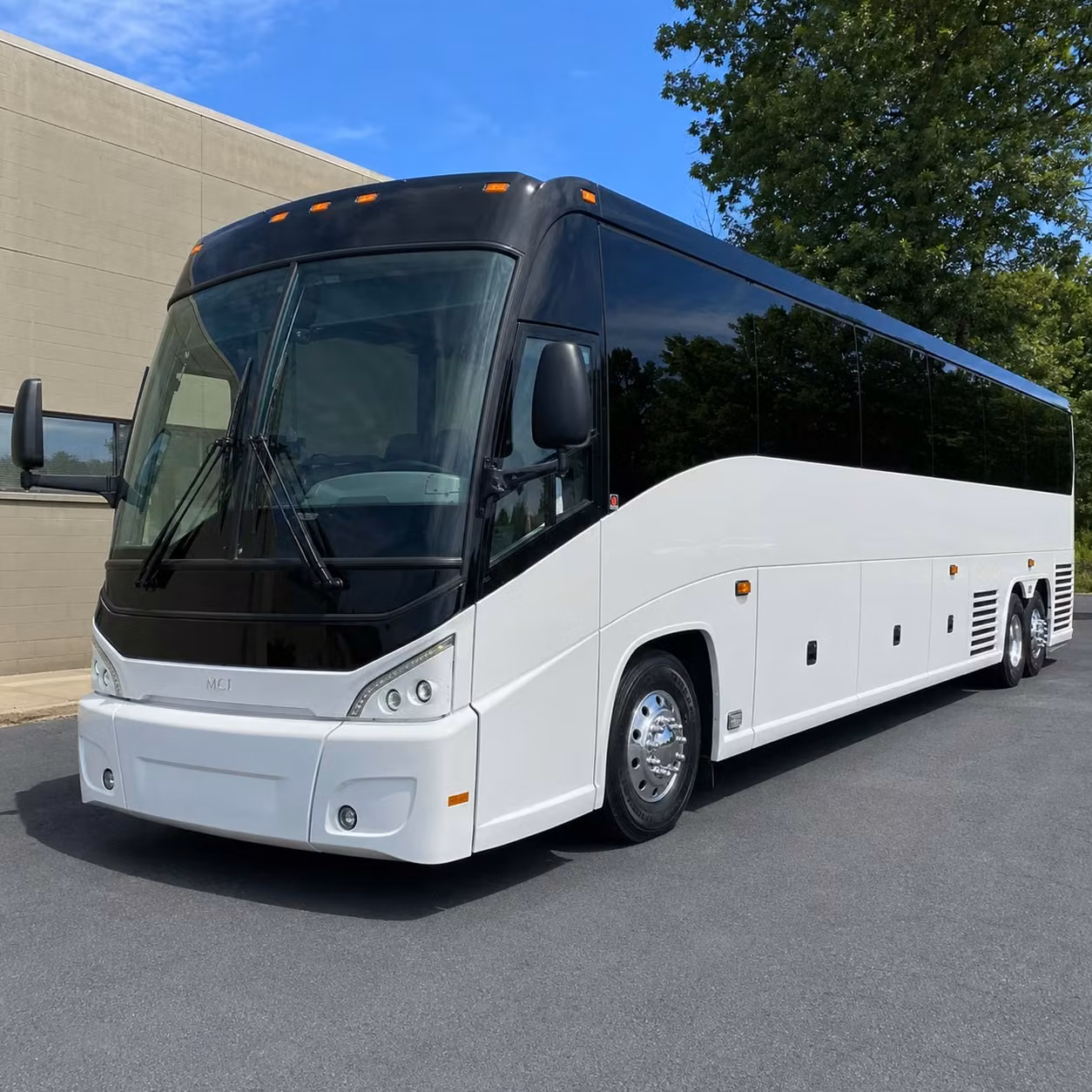 long distance charter buses from portland to the oregon coast crater lake and beyond